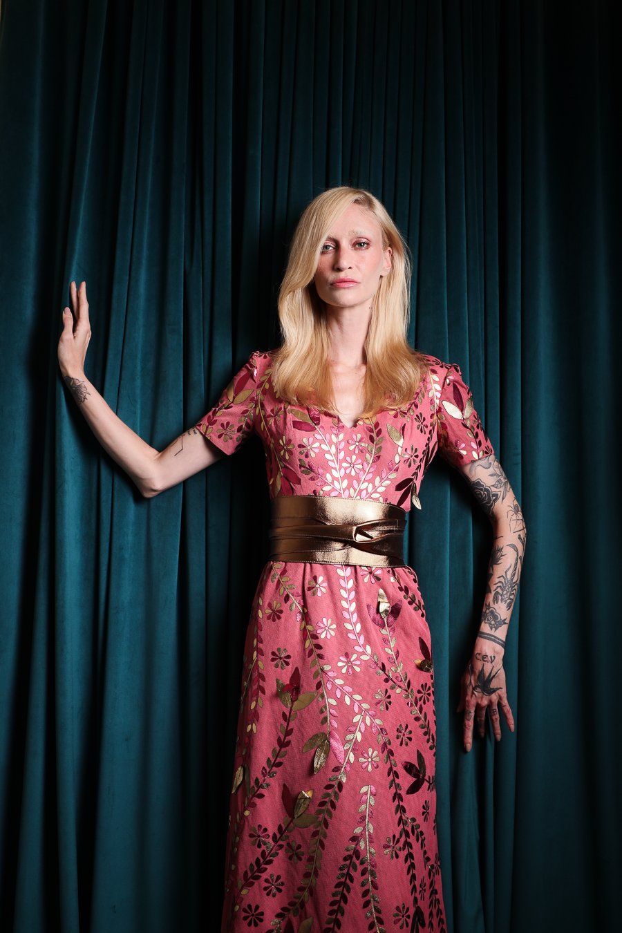 Vestido Longo Galhos e Folhas — Cereja